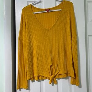 Guess Long Sleeve Top